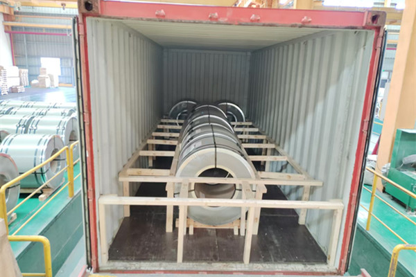 高品質430不銹鋼帶啟運埃及，助力高端廚具制造